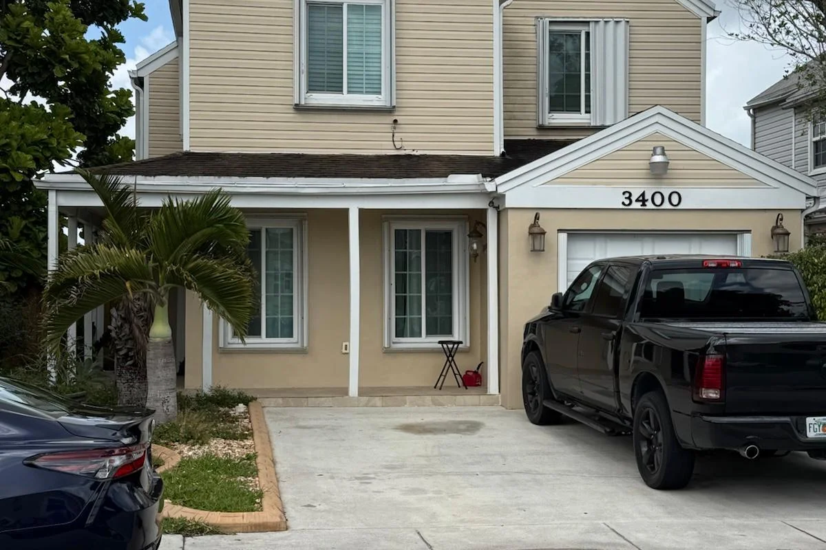 3400 Ivy Way, Miramar: photo 1 of 25