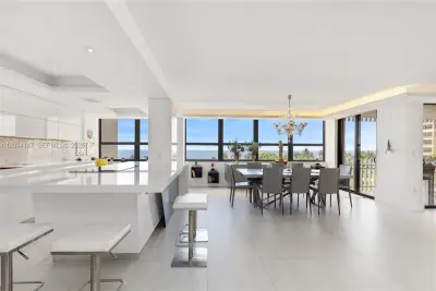 3 Grove Isle Dr #C502, Miami: photo 1 of 45