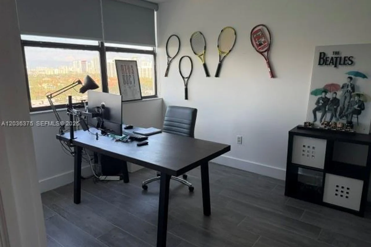 3375 N Country Club Dr #1409, Aventura: photo 1 of 12
