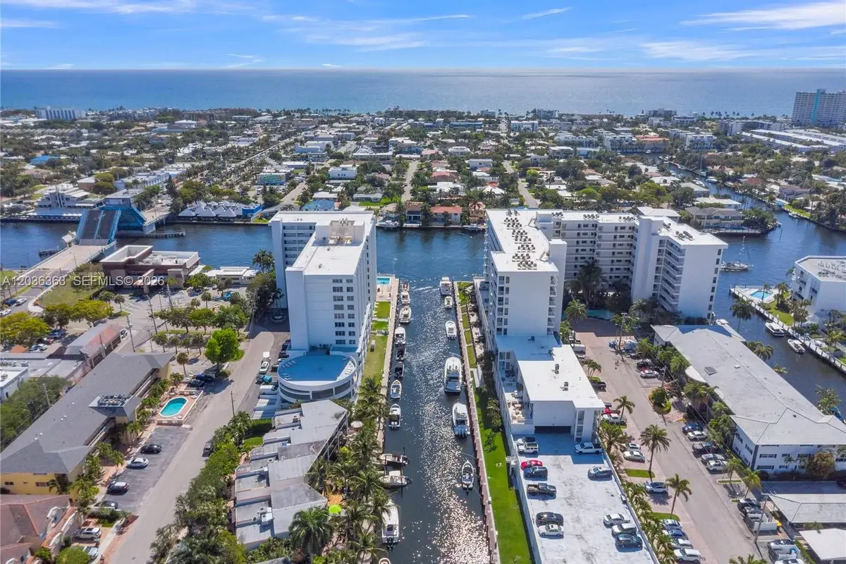 3100 NE 48th St #212, Fort Lauderdale: photo 1 of 55
