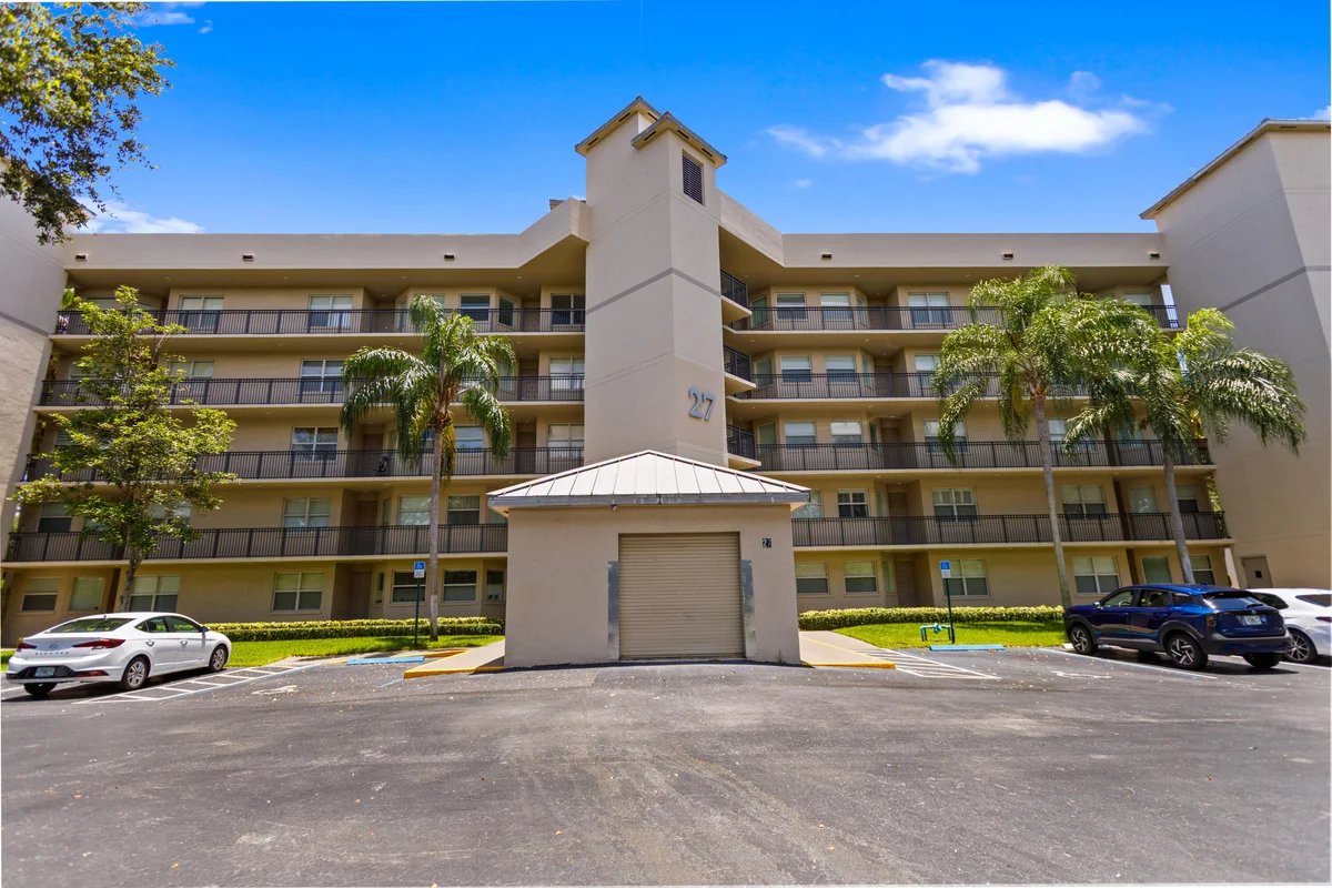 27 Royal Palm Way #503, Boca Raton: photo 1 of 37
