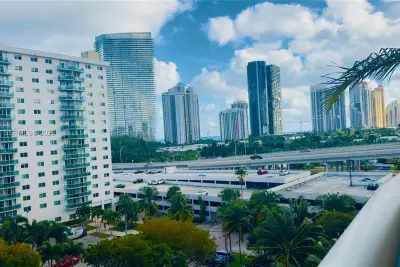 19390 Collins Ave #624, Sunny Isles Beach: photo 1 of 34