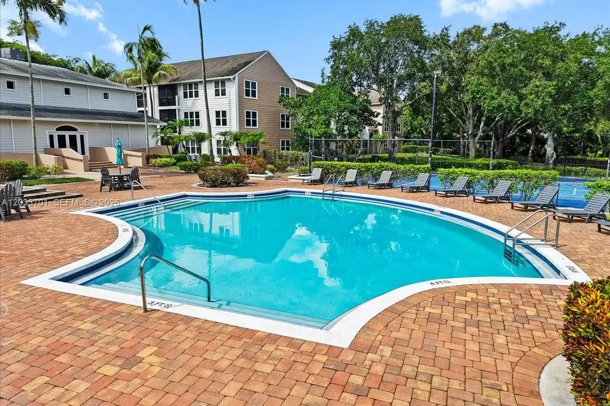2303 N Congress Ave #27, Boynton Beach: photo 1 of 31