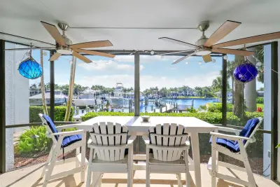 515 Bay Colony Dr N, Juno Beach: photo 1 of 74