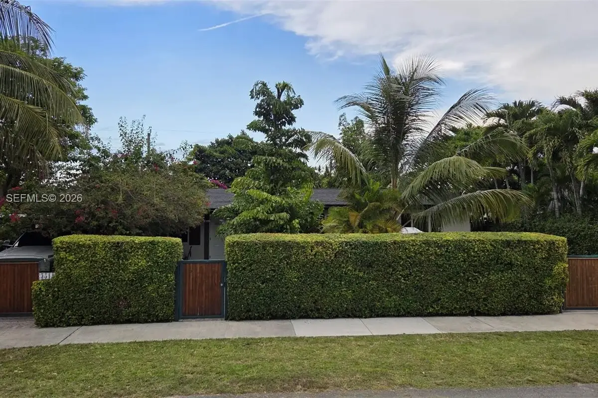 3511 SW 105th Ct, Miami: photo 1 of 54