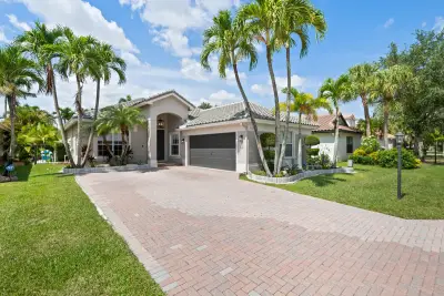 11184 NW 65th Ct, Parkland: photo 1 of 45