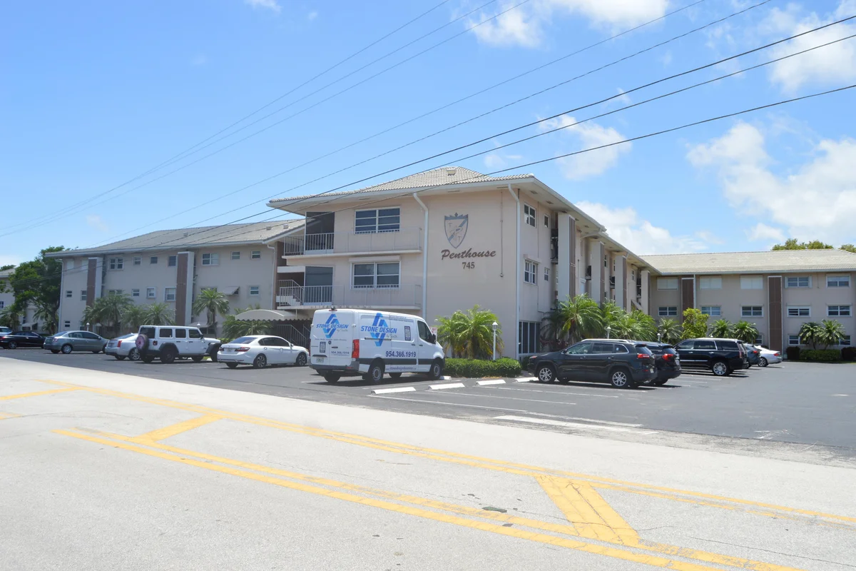 745 SE 19th Ave #114, Deerfield Beach: photo 1 of 41