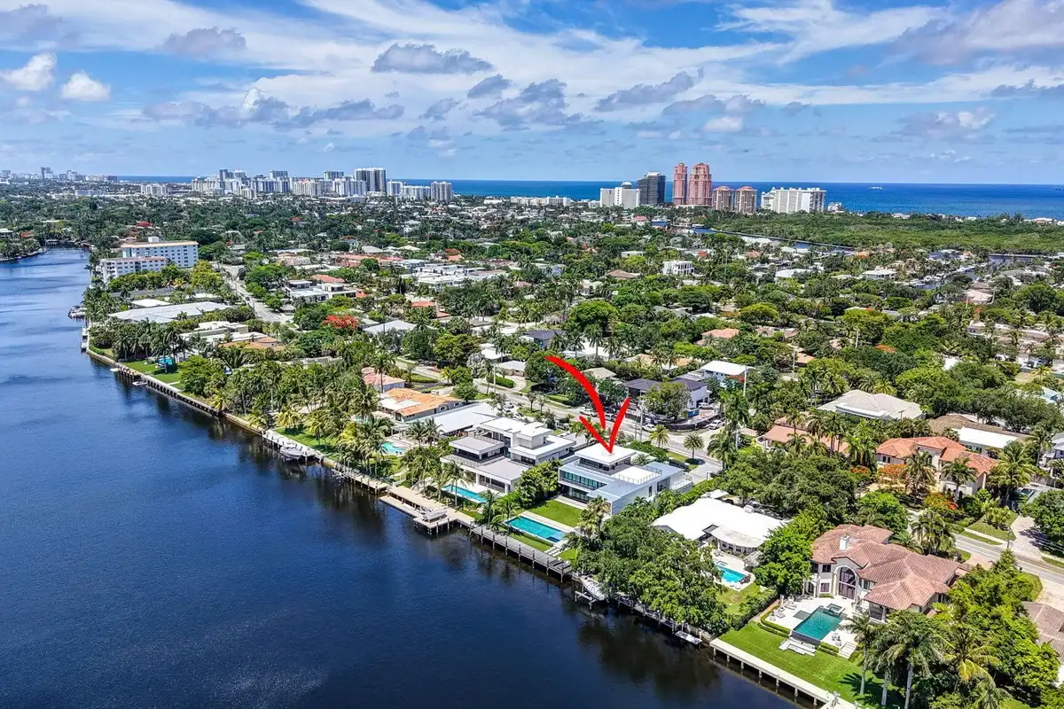 1529 Middle River Dr, Fort Lauderdale: photo 1 of 92