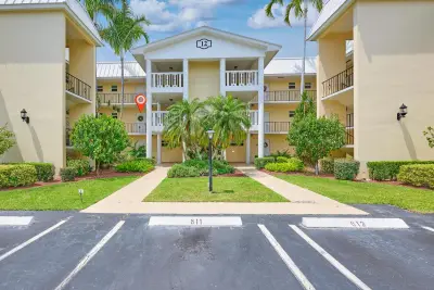 12 Colonial Club Dr #202, Boynton Beach: photo 1 of 56