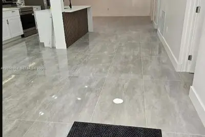 13240 NE 4 Ave #1, North Miami: photo 1 of 12