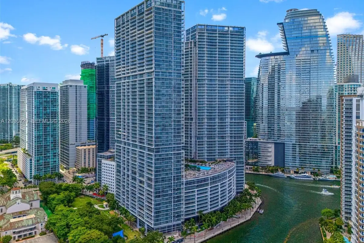 495 Brickell Ave #905, Miami: photo 1 of 52
