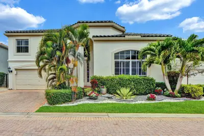 4265 NW 65th Rd, Boca Raton: photo 1 of 44