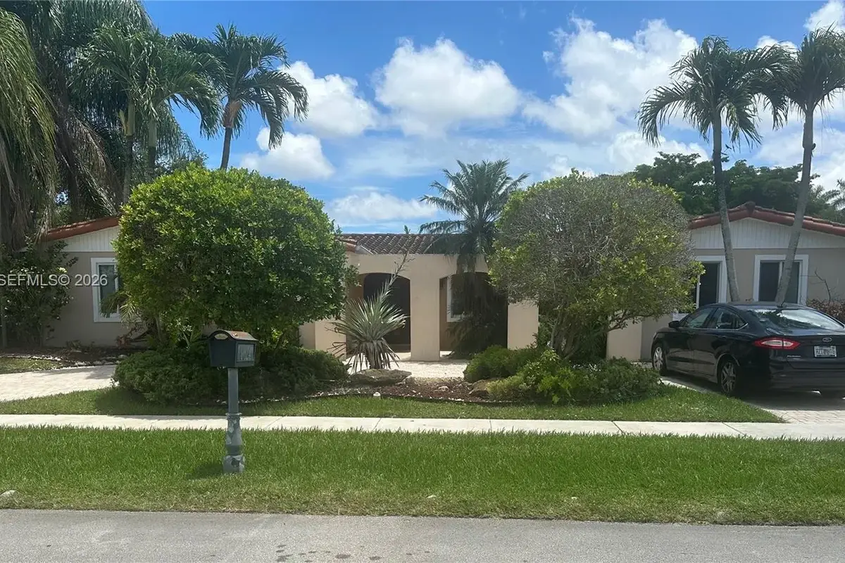 9624 SW 79th Ter, Miami: photo 1 of 32