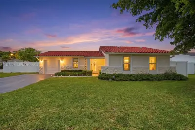 13391 SW 78th St, Miami: photo 1 of 36