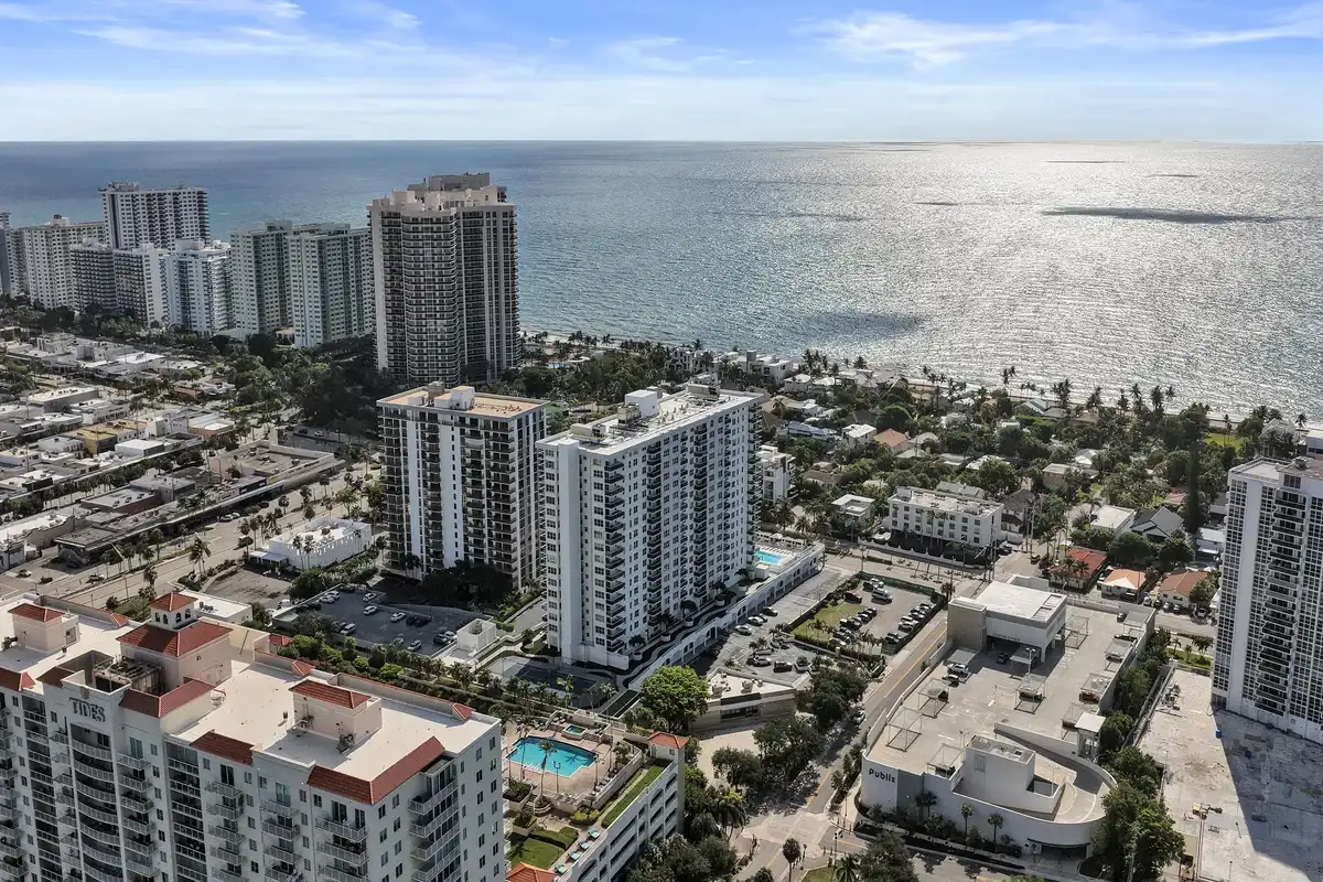 3015 N Ocean Blvd #3d, Fort Lauderdale: photo 1 of 56