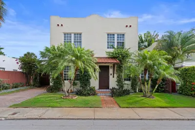 217 Lytton Ct, West Palm Beach: photo 1 of 24