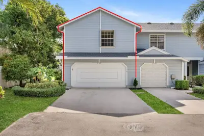 21400 Tudor Dr, Boca Raton: photo 1 of 44