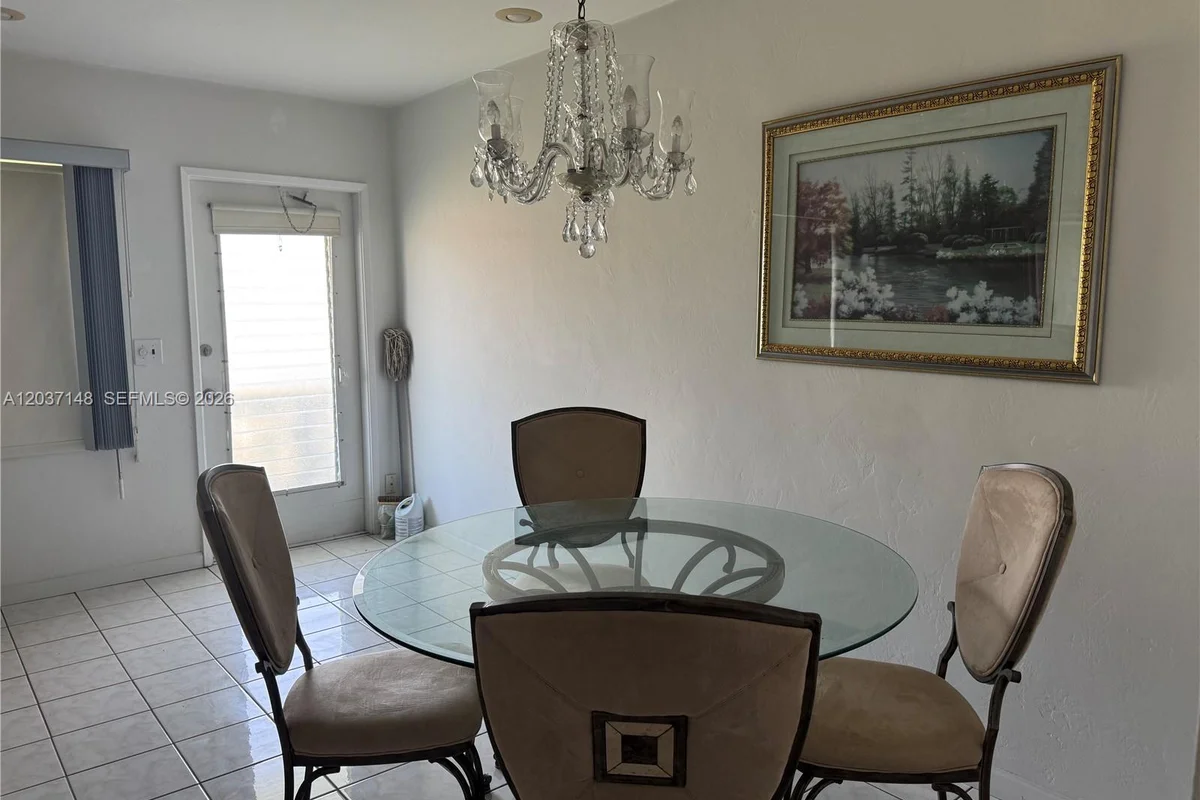 801 Atlantic Shores Blvd #207, Hallandale Beach: photo 1 of 5