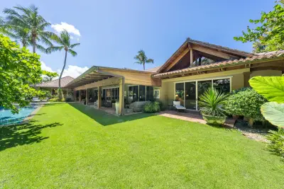 6 La Costa Way, Palm Beach: photo 1 of 34