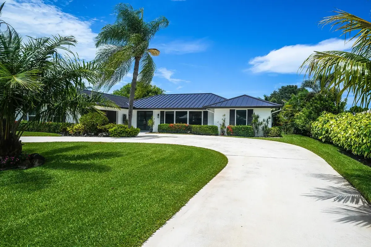 10644 Avenue Of The Pga, Palm Beach Gardens: photo 1 of 100