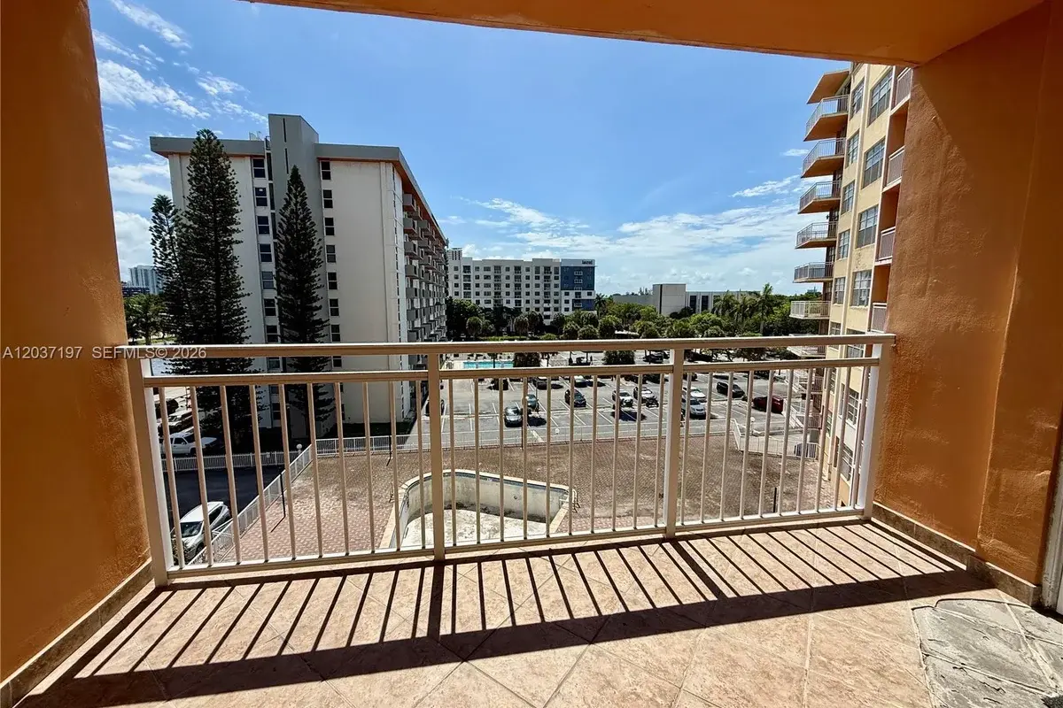 2025 NE 164th St #507, North Miami Beach: photo 1 of 8