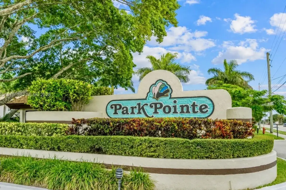 3380 Lucerne Park Dr #4B, Greenacres: photo 1 of 23