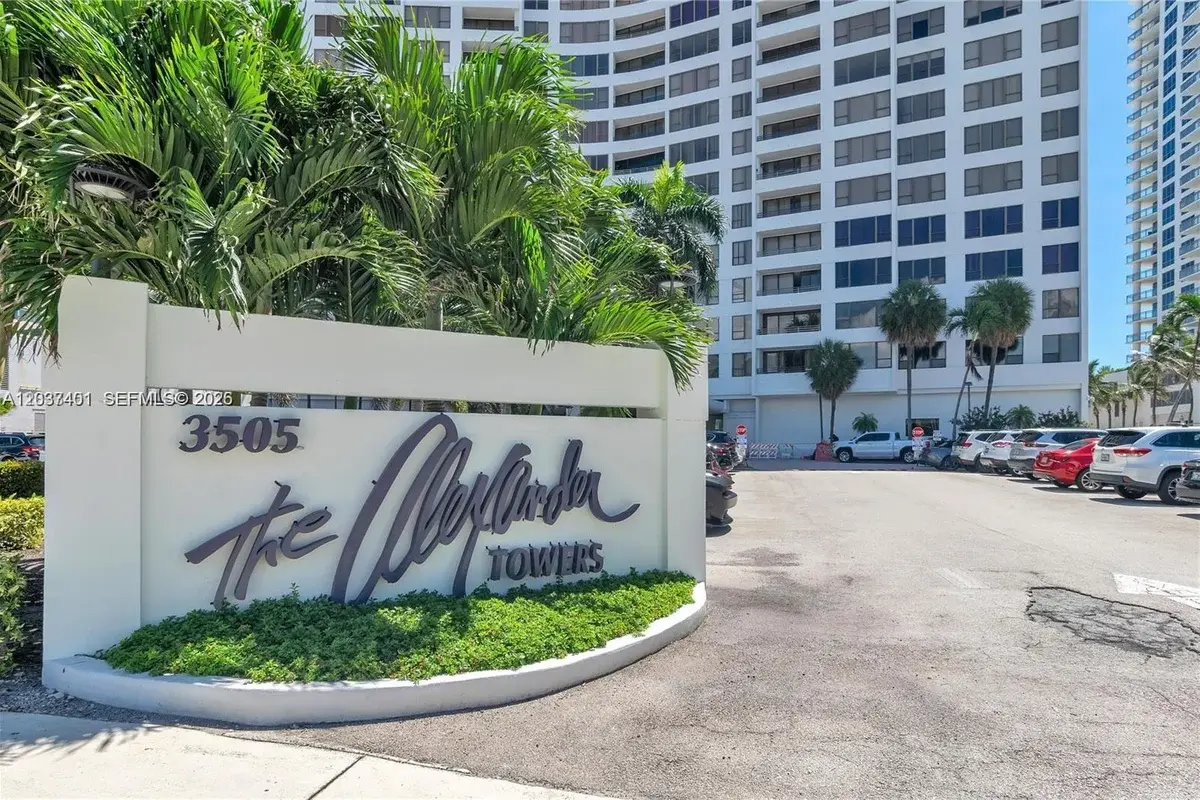 3505 S Ocean Dr #208, Hollywood: photo 1 of 16