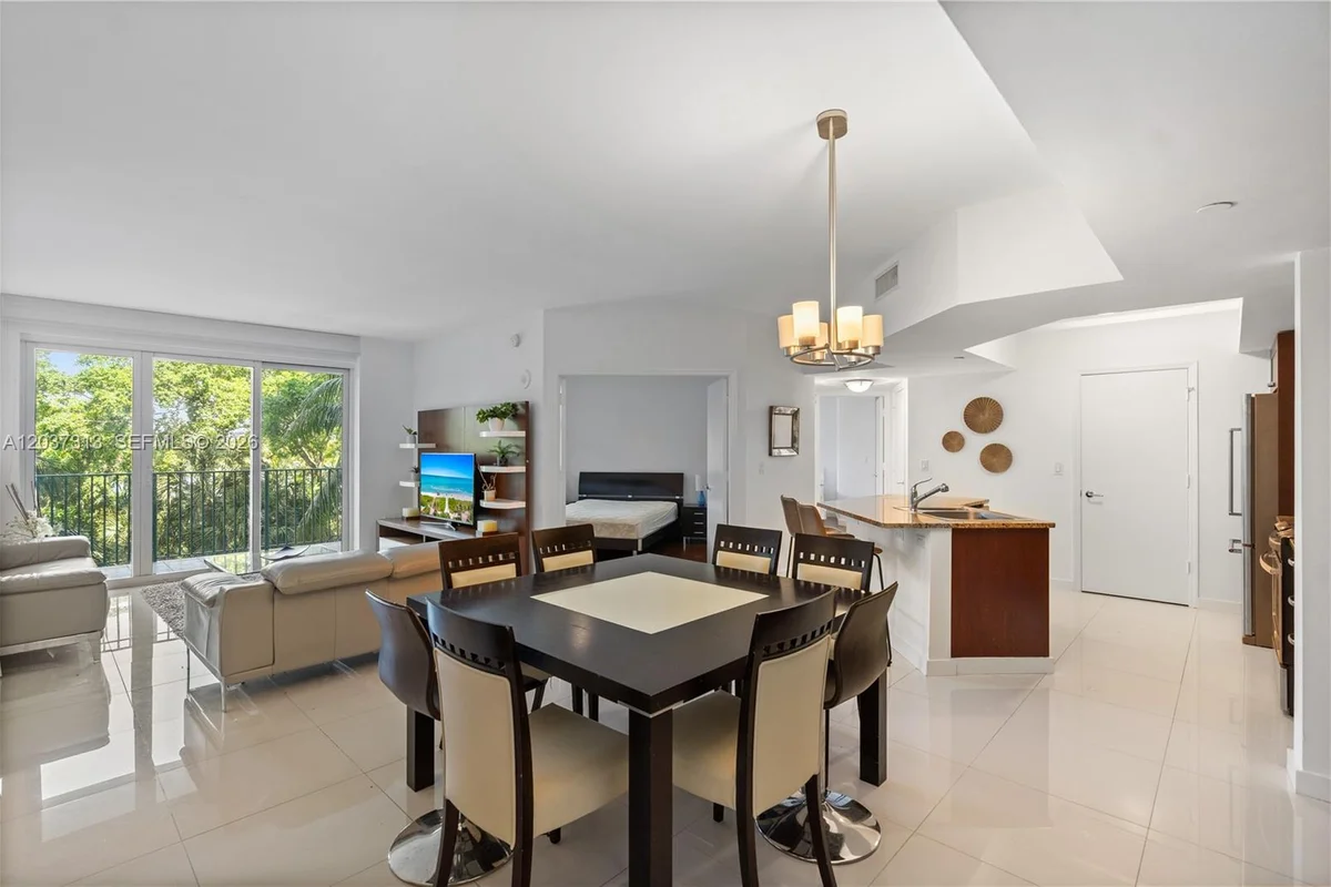 20000 E Country Club Dr #306, Aventura: photo 1 of 53