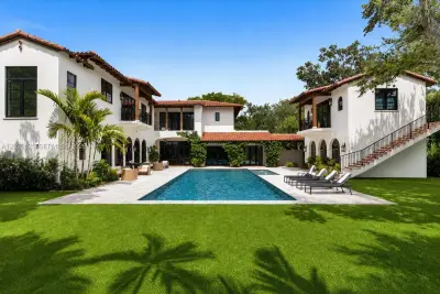 545 San Antonio Ave, Coral Gables: photo 1 of 48