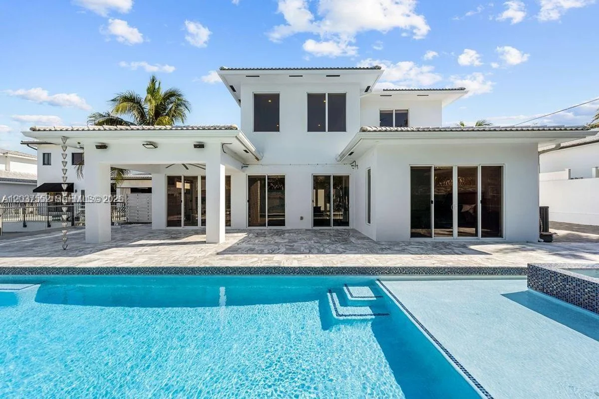 4497 SW 25th Ter #H, Dania Beach: photo 1 of 24