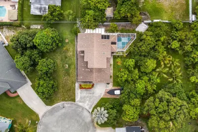 1111 Cherlynn Ter, West Palm Beach: photo 1 of 61