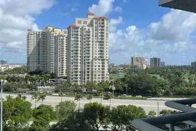3300 NE 191st St #1001, Aventura: photo 1 of 12