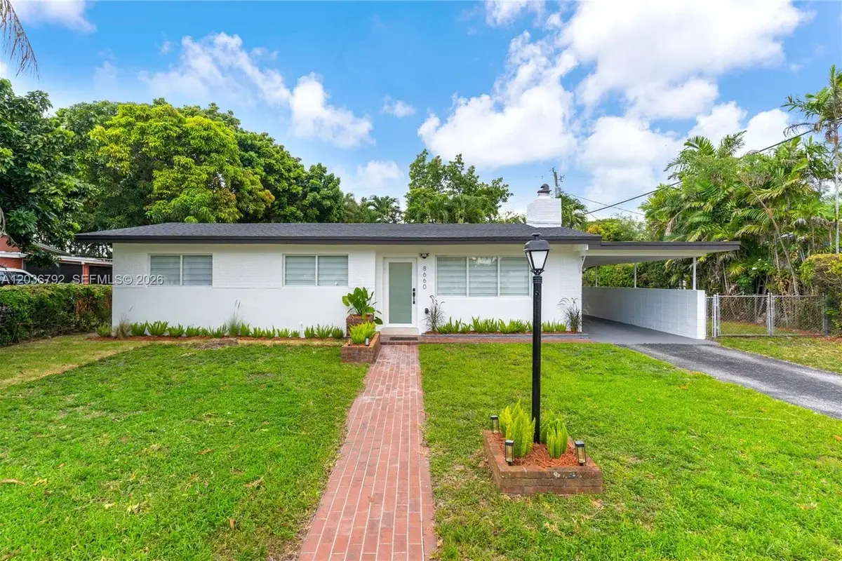 8660 SW 125th Ter, Miami: photo 1 of 41