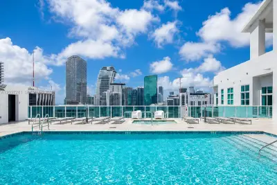 133 NE 2nd Ave #1508, Miami: photo 1 of 18