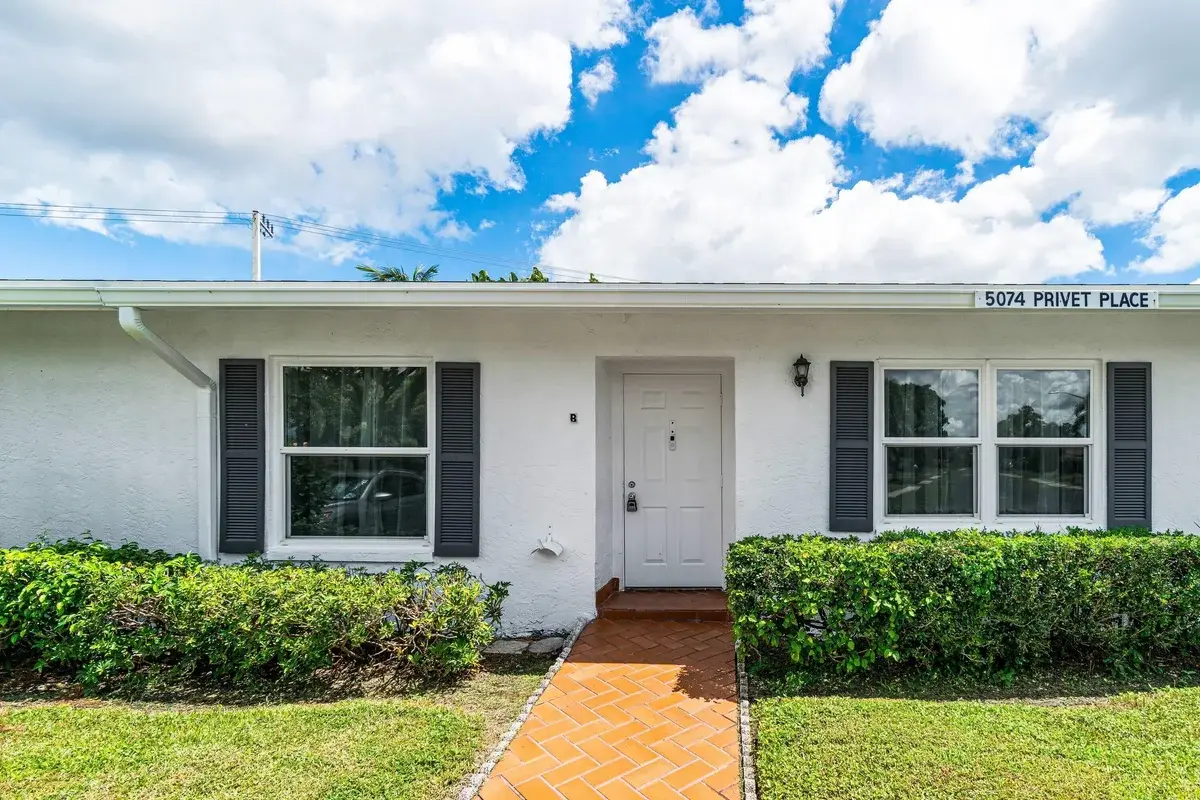 5074 Privet Pl #B, Delray Beach: photo 1 of 43