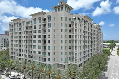 480 Hibiscus St #938, West Palm Beach: photo 1 of 42