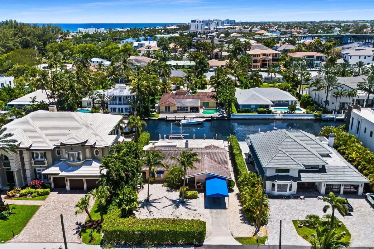 1018 Brooks Ln, Delray Beach: photo 1 of 16
