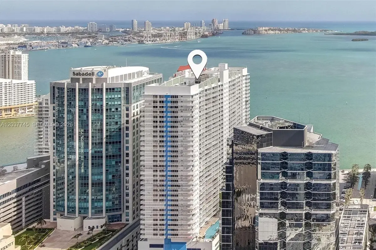 1200 Brickell Bay Dr #3714, Miami: photo 1 of 28