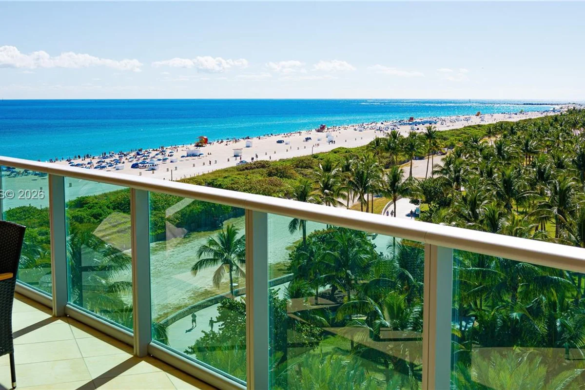 1455 Ocean Dr #902, Miami Beach: photo 1 of 39
