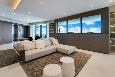18555 Collins Ave #3301, Sunny Isles Beach: photo 1 of 55