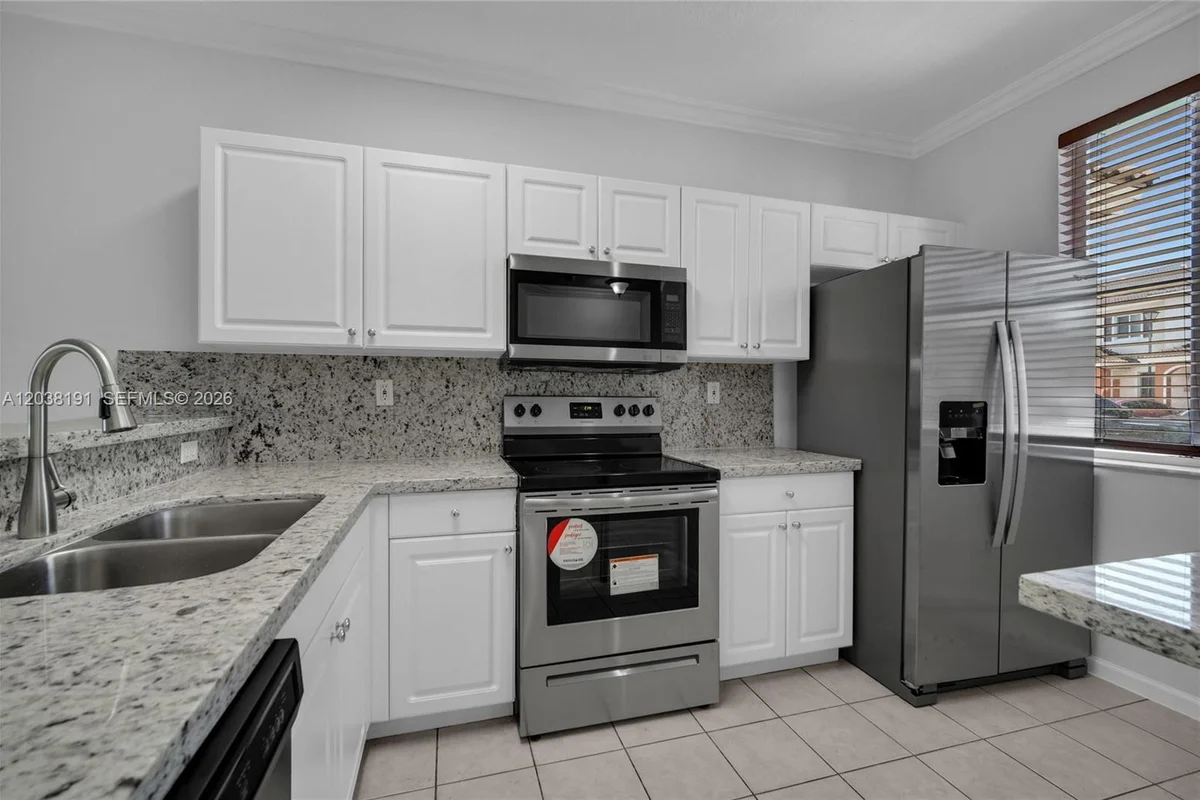 17359 NW 7th Ave #1505, Miami Gardens: photo 1 of 28