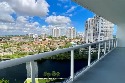 20505 E Country Club Dr #1639, Aventura: photo 1 of 16