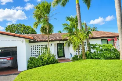 3461 SW 16th St, Fort Lauderdale: photo 1 of 1