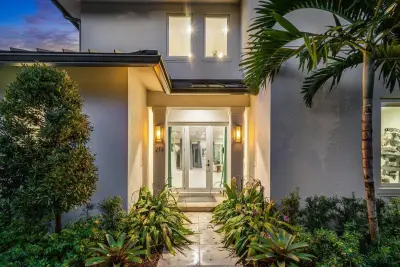 217 Gulfstream Blvd, Boynton Beach: photo 1 of 56