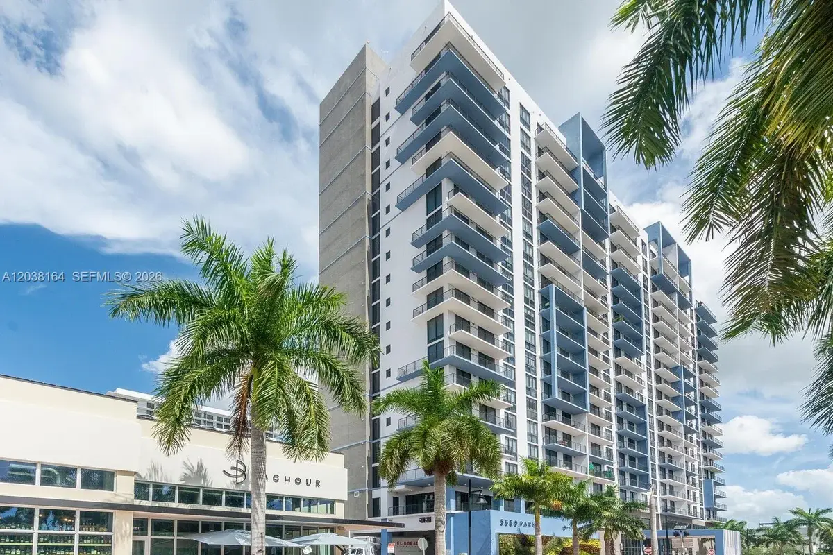 5350 NW 84th Ave #1018, Doral: photo 1 of 25