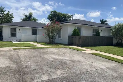 18765 SW 100th Ave, Cutler Bay: photo 1 of 19