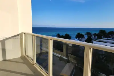 3505 S Ocean Dr #716, Hollywood: photo 1 of 35