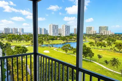 20335 W Country Club Dr #1105, Aventura: photo 1 of 18