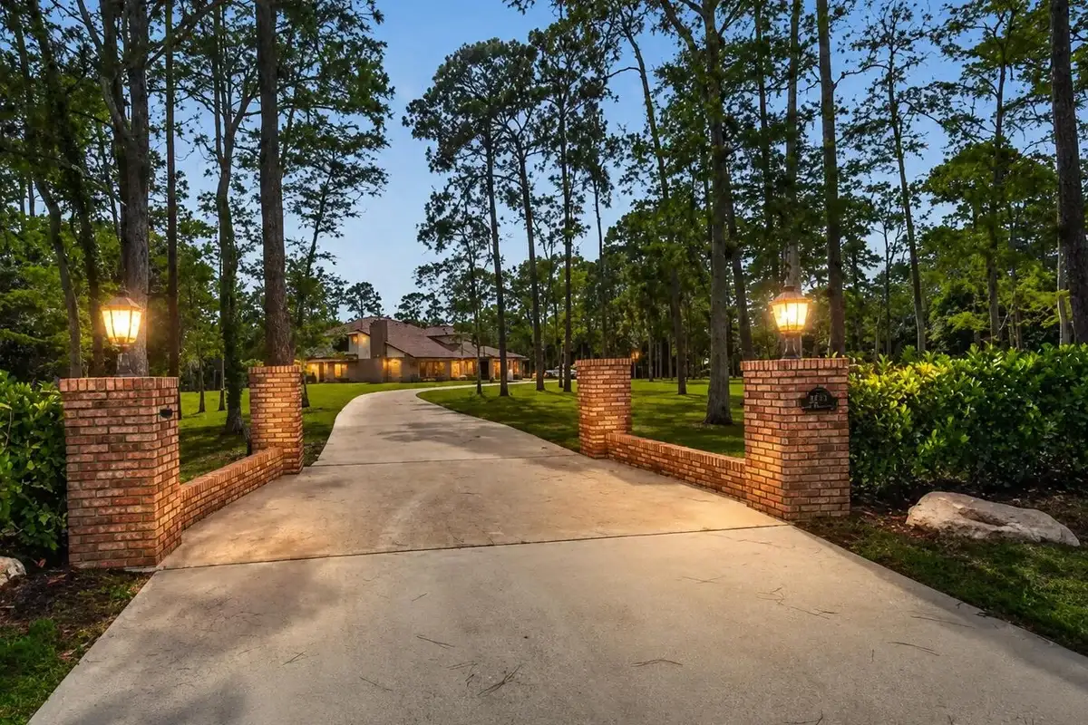 14780 Draft Horse Ln, Wellington: photo 1 of 68