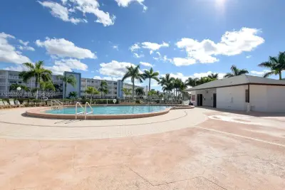 161 Mansfield D, Boca Raton: photo 1 of 11